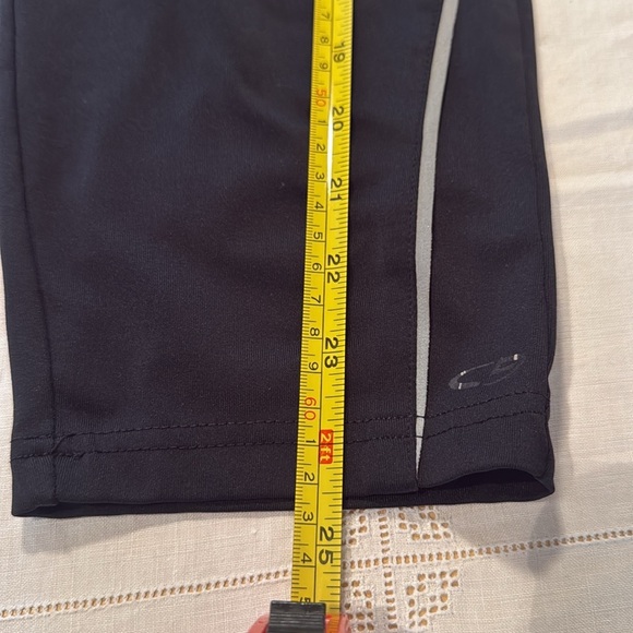 CHAMPION Black Cropped Athletic Leggings SIZE M - Picture 9 of 11